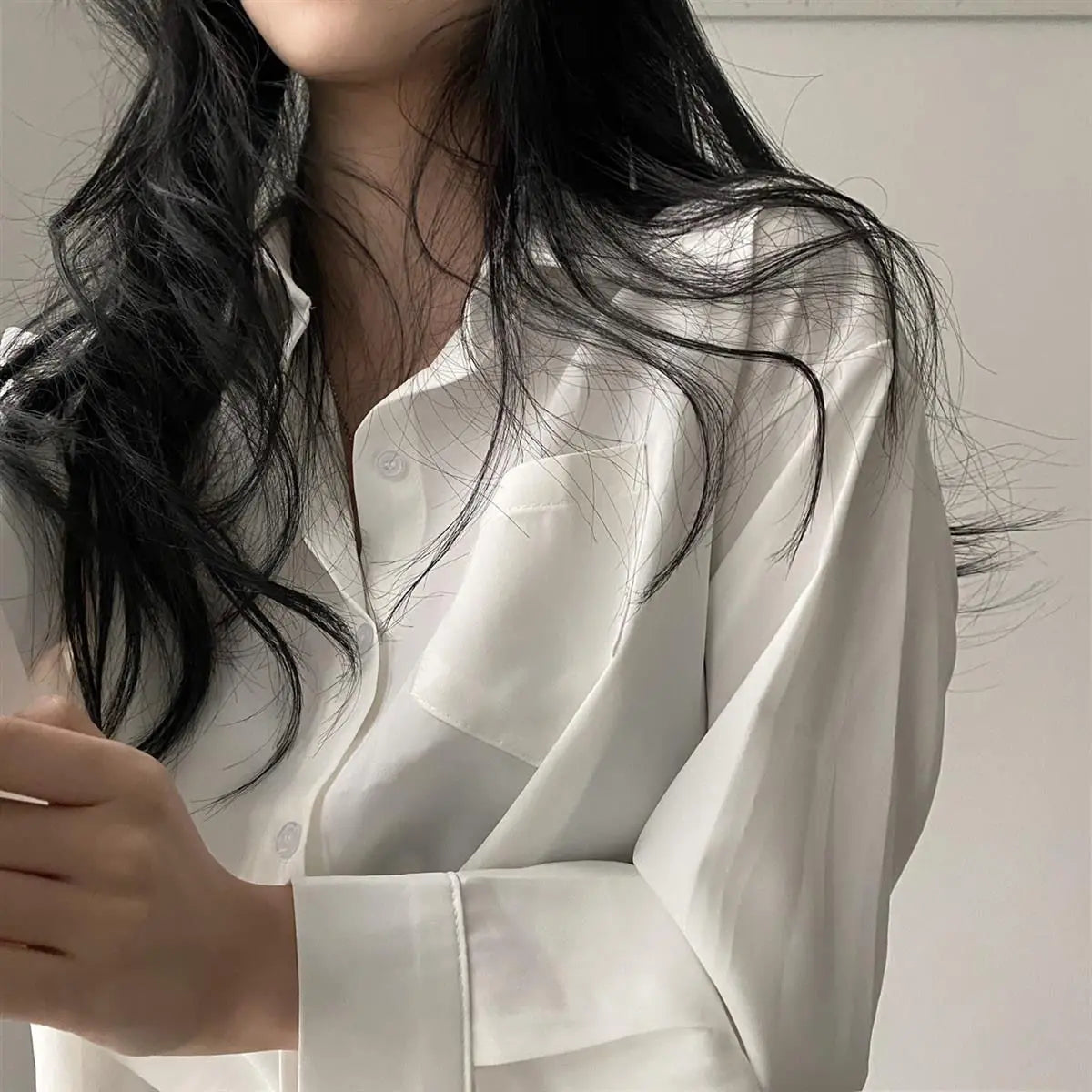 Camisa Cropped Minimalista
