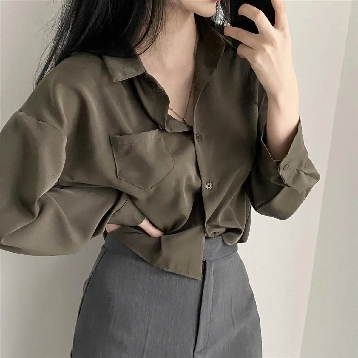 Camisa Cropped Minimalista