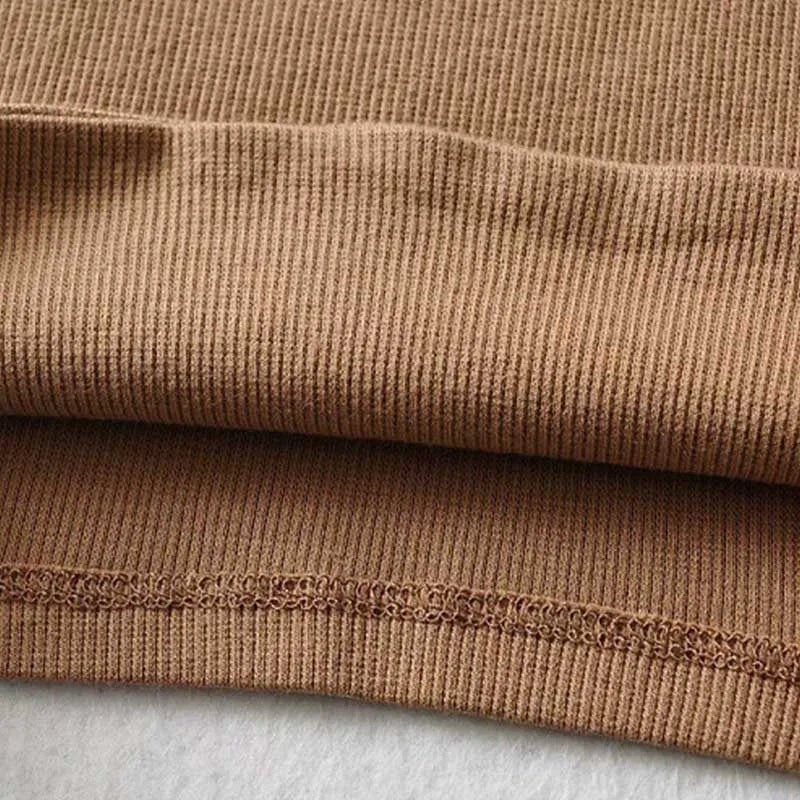 Cropped Soft Square