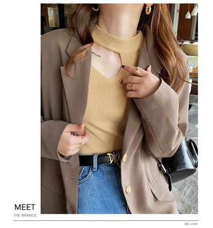 Blusa Keyhole